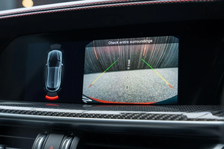 Vehicle Image 10