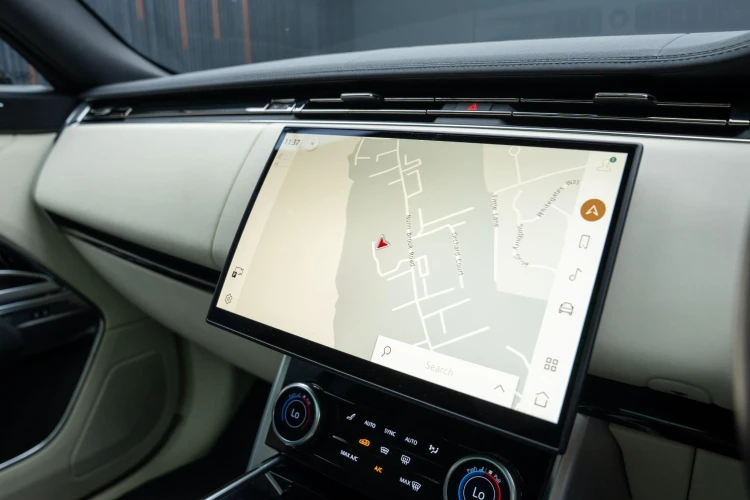 Vehicle Image 10