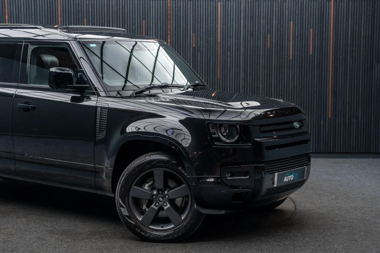 Vehicle Image 9