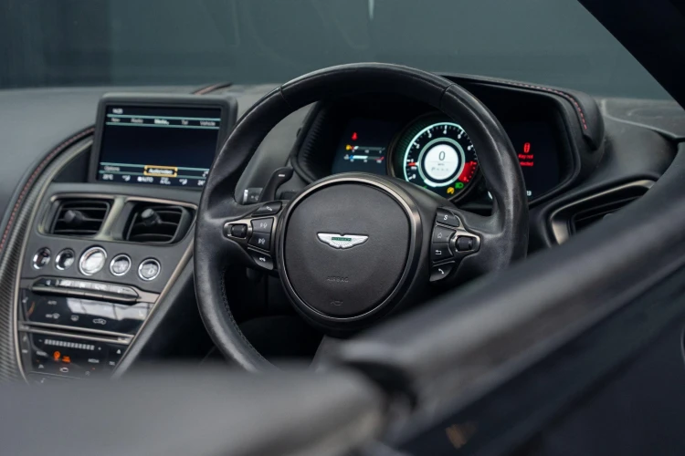 Vehicle Image 31