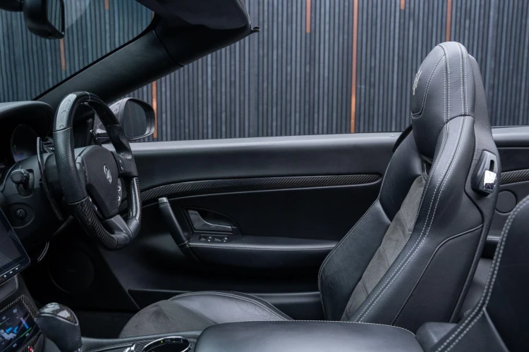 Vehicle Image 40