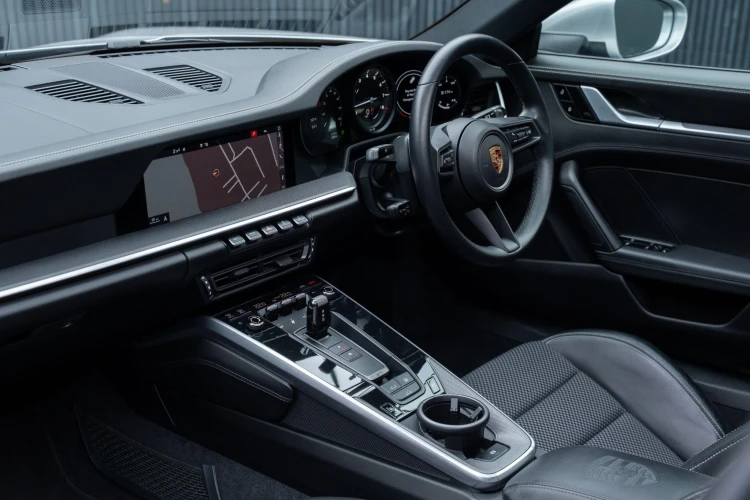 Vehicle Image 39