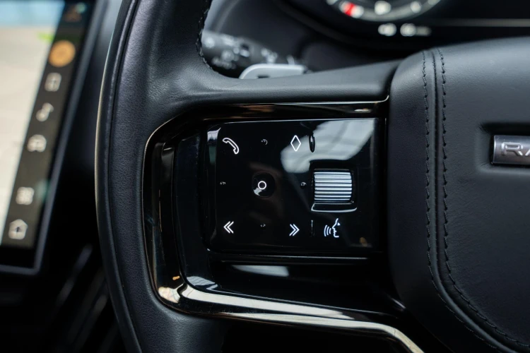 Vehicle Image 36