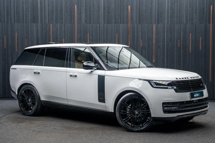 Vehicle Image 5