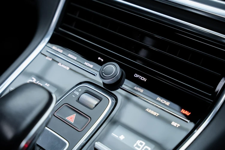 Vehicle Image 20