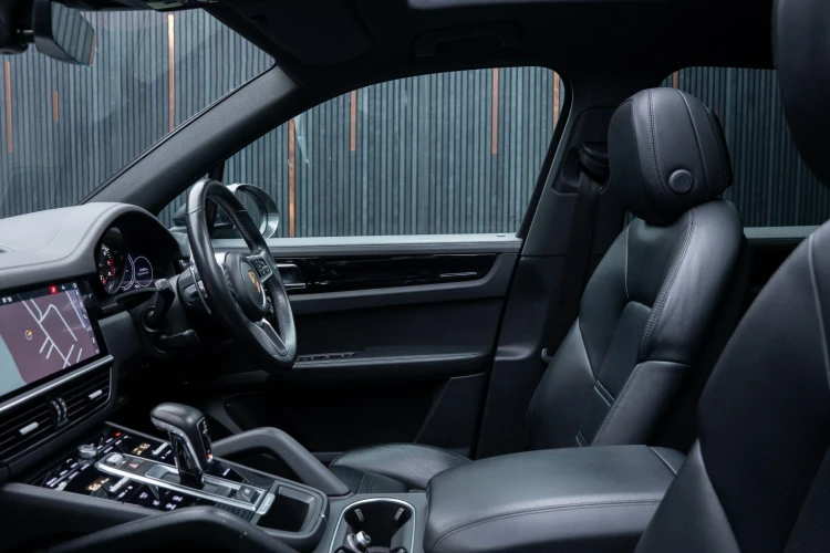 Vehicle Image 45