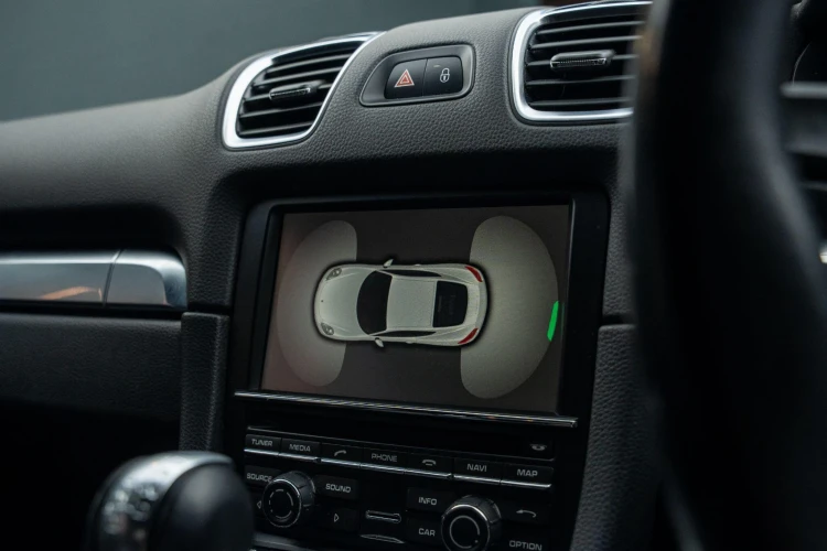 Vehicle Image 8