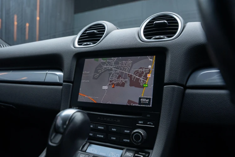 Vehicle Image 8