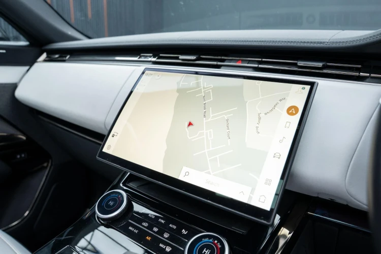Vehicle Image 10