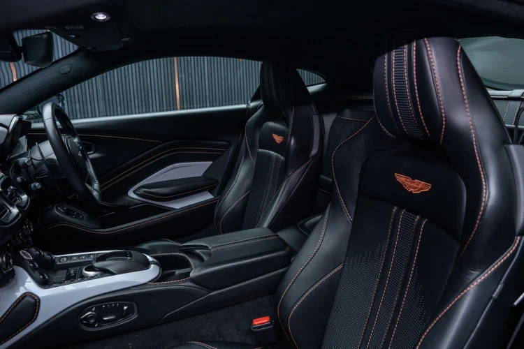 Vehicle Image 36