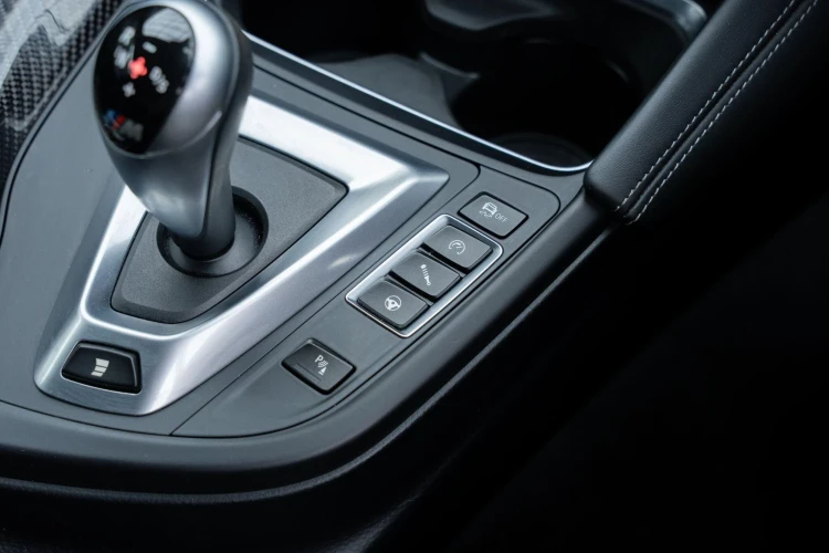 Vehicle Image 36