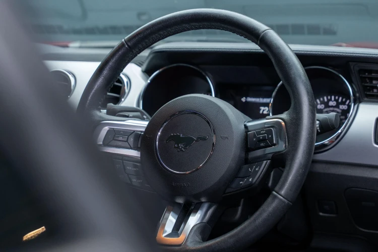 Vehicle Image 35