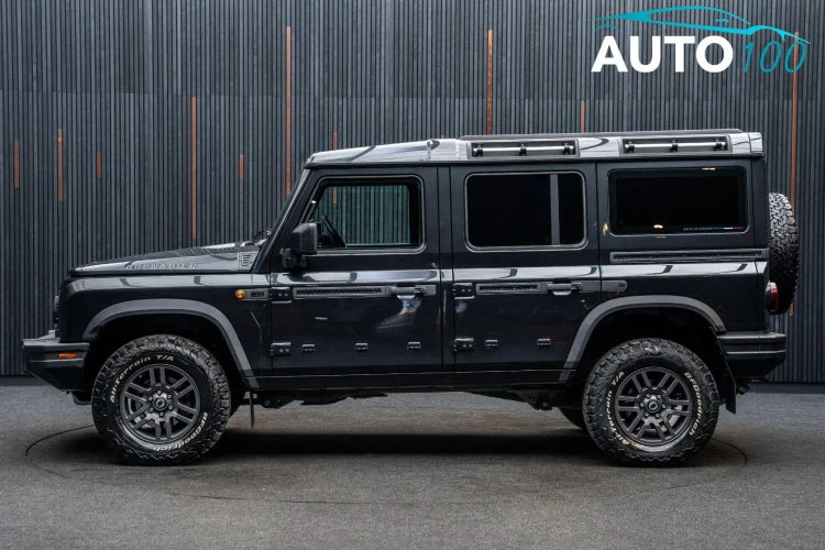 Vehicle Image 13