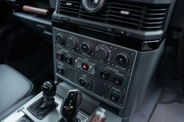 Vehicle Image 35