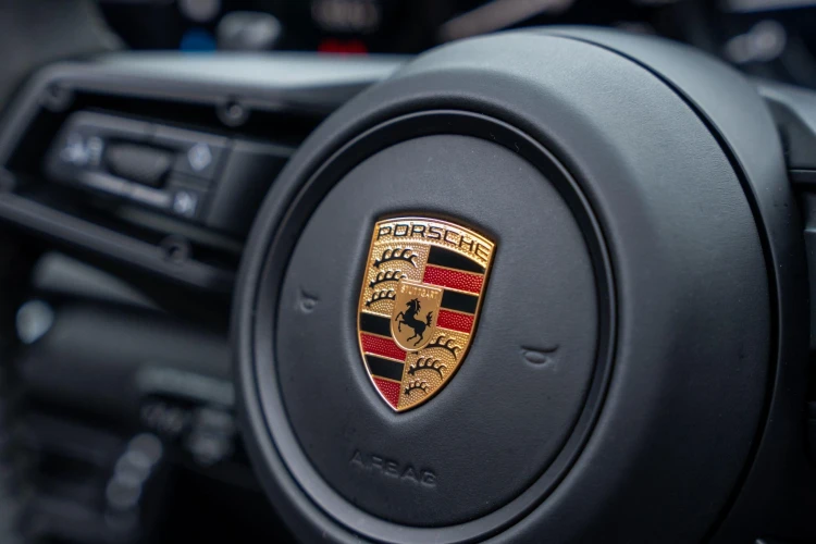 Vehicle Image 30
