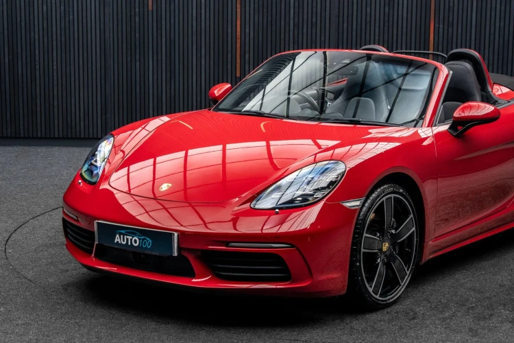 Vehicle Image 7