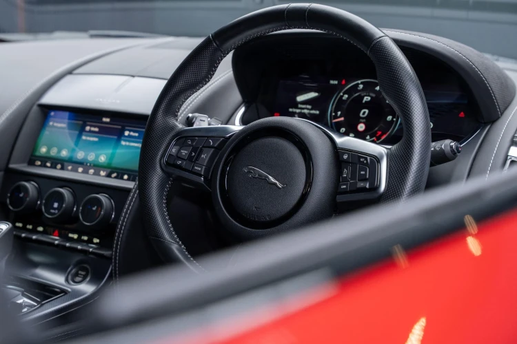 Vehicle Image 35