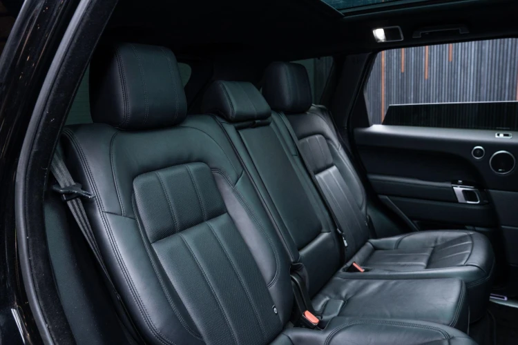 Vehicle Image 14