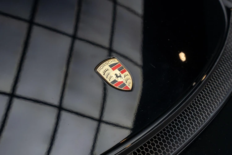 Vehicle Image 35
