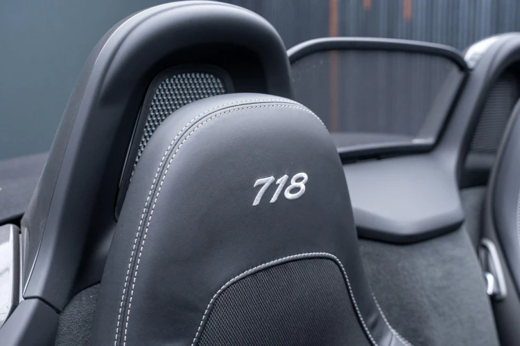 Vehicle Image 41