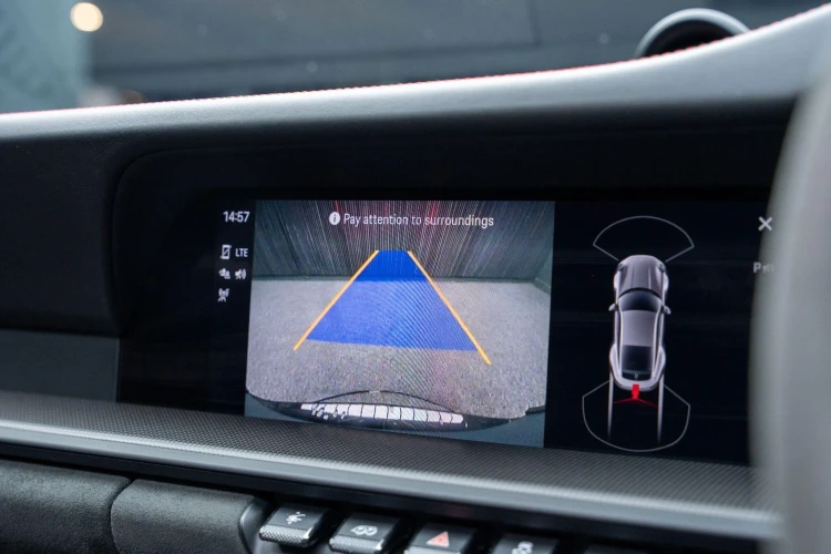 Vehicle Image 10