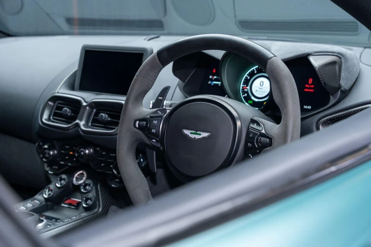 Vehicle Image 37