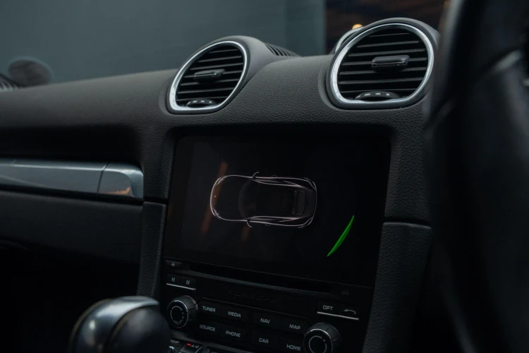 Vehicle Image 33