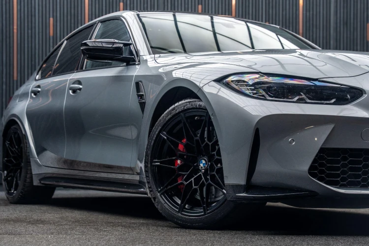 Vehicle Image 7