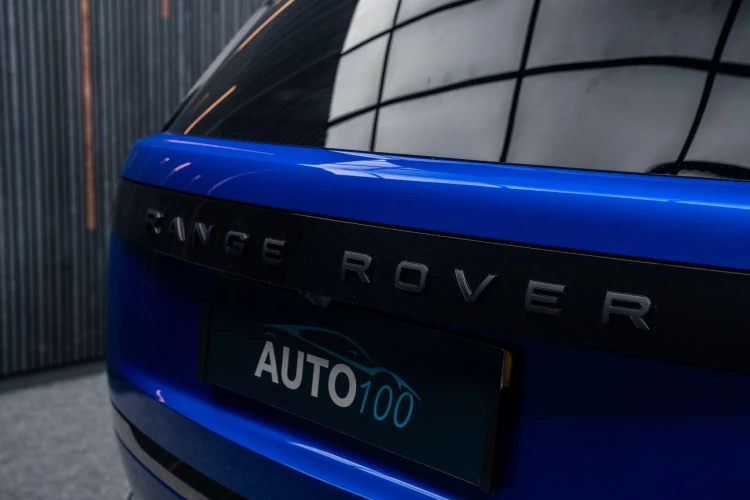 Vehicle Image 23