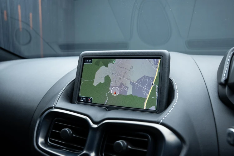 Vehicle Image 9
