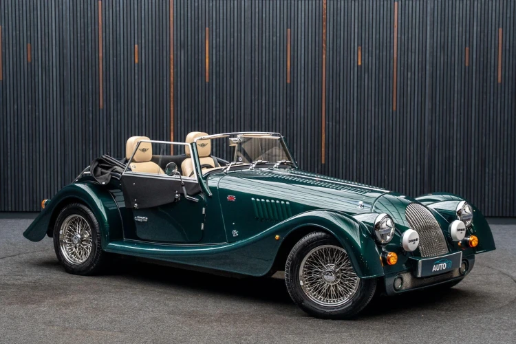 Vehicle Image 7