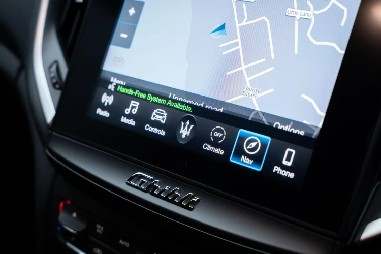 Vehicle Image 10