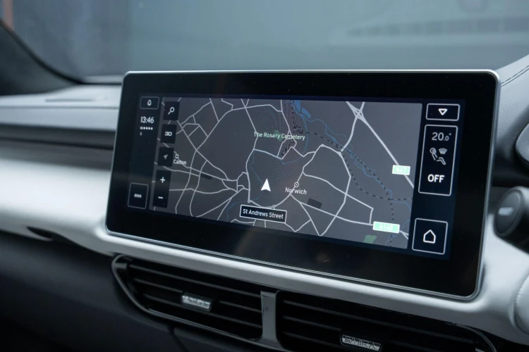 Vehicle Image 10