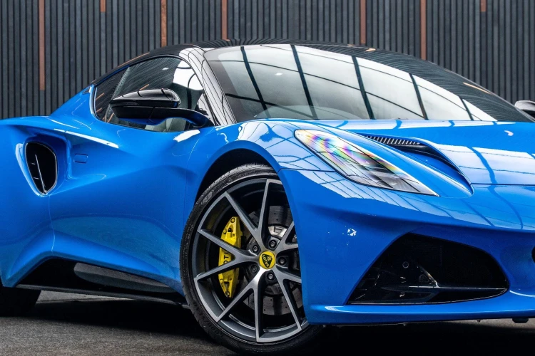 Vehicle Image 7