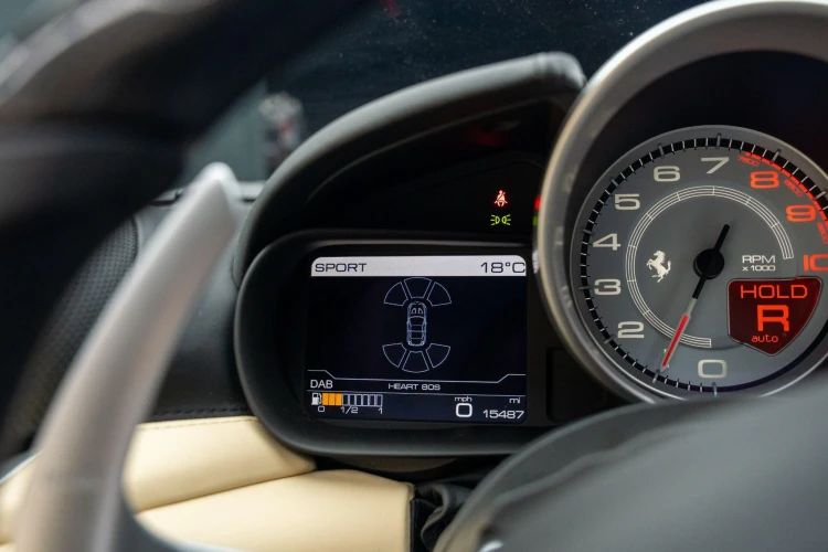 Vehicle Image 37