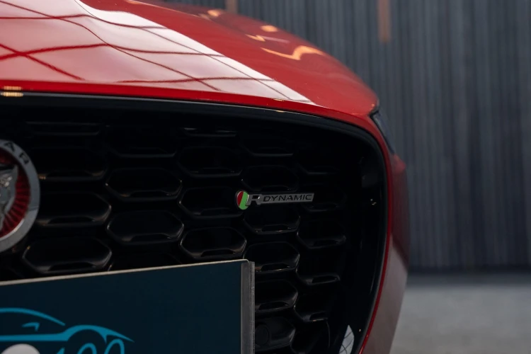 Vehicle Image 31