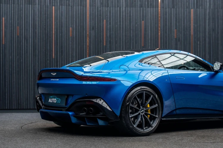 Vehicle Image 21
