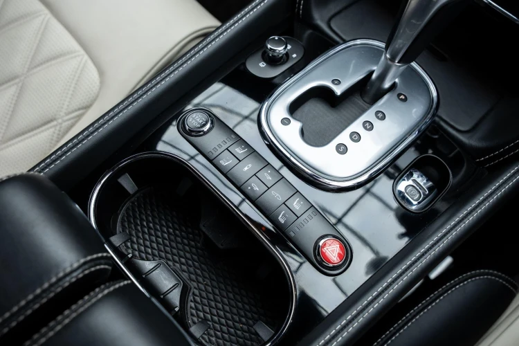 Vehicle Image 20