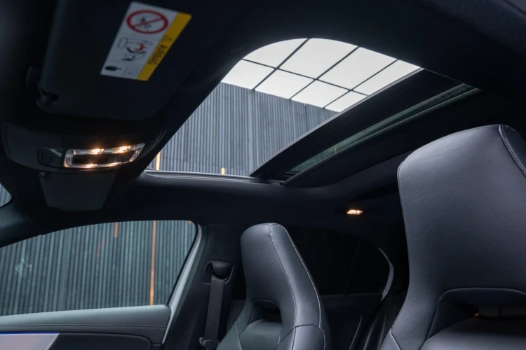 Vehicle Image 39