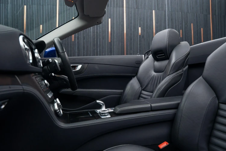 Vehicle Image 37