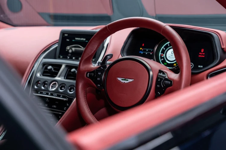 Vehicle Image 31