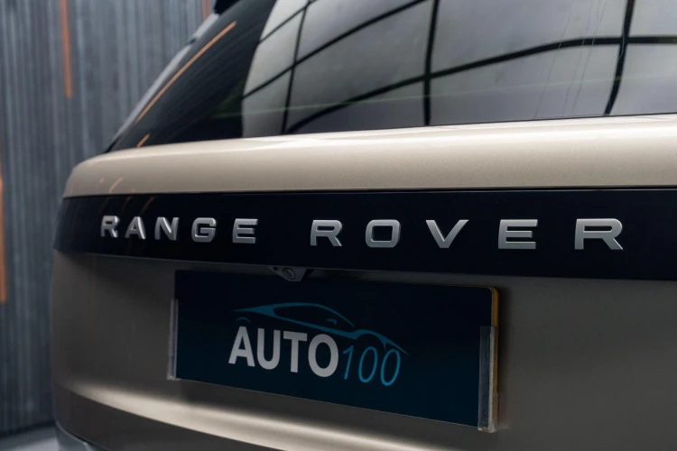 Vehicle Image 23