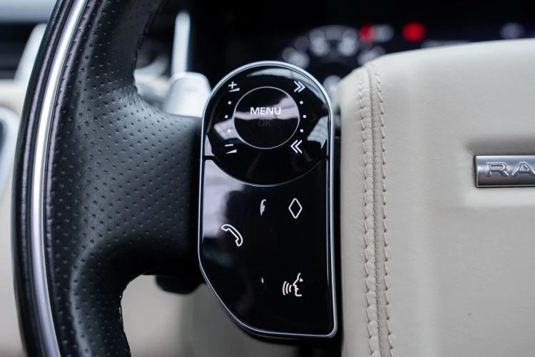 Vehicle Image 22
