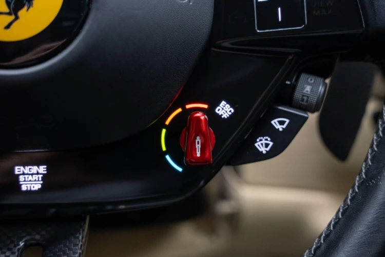 Vehicle Image 36