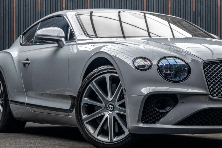 Vehicle Image 7