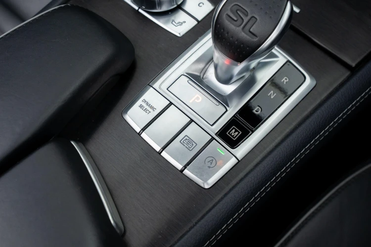 Vehicle Image 30