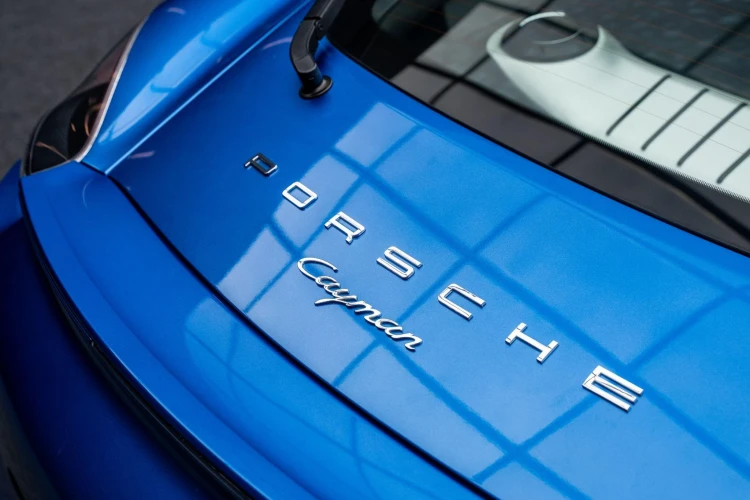 Vehicle Image 23