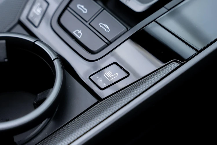 Vehicle Image 20