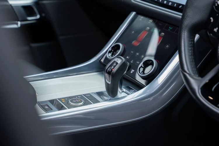 Vehicle Image 30