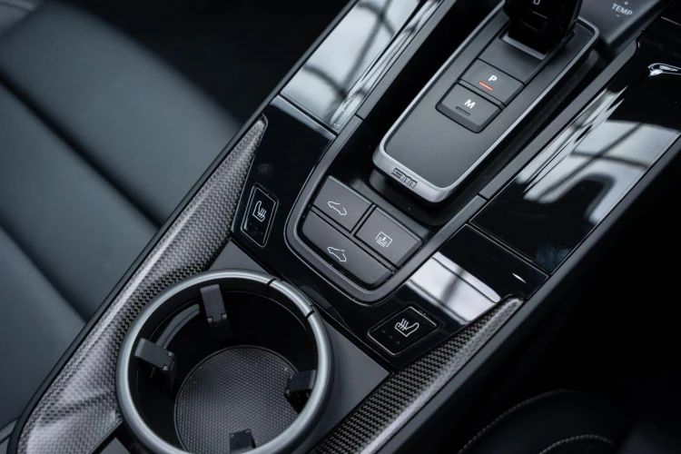 Vehicle Image 40